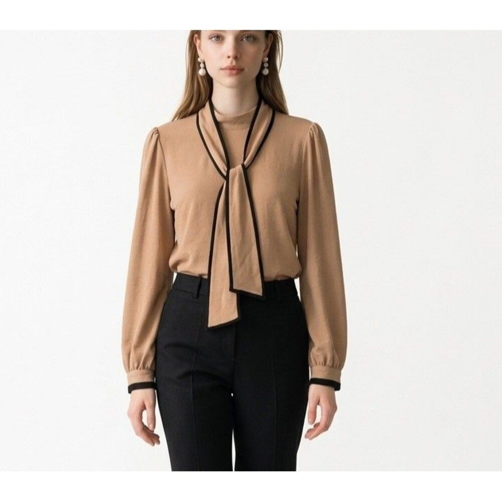 Adrienne Vittadini Blouse XL Tan Beige Black Trim Bow Tie Neck Long Sleeve Poly